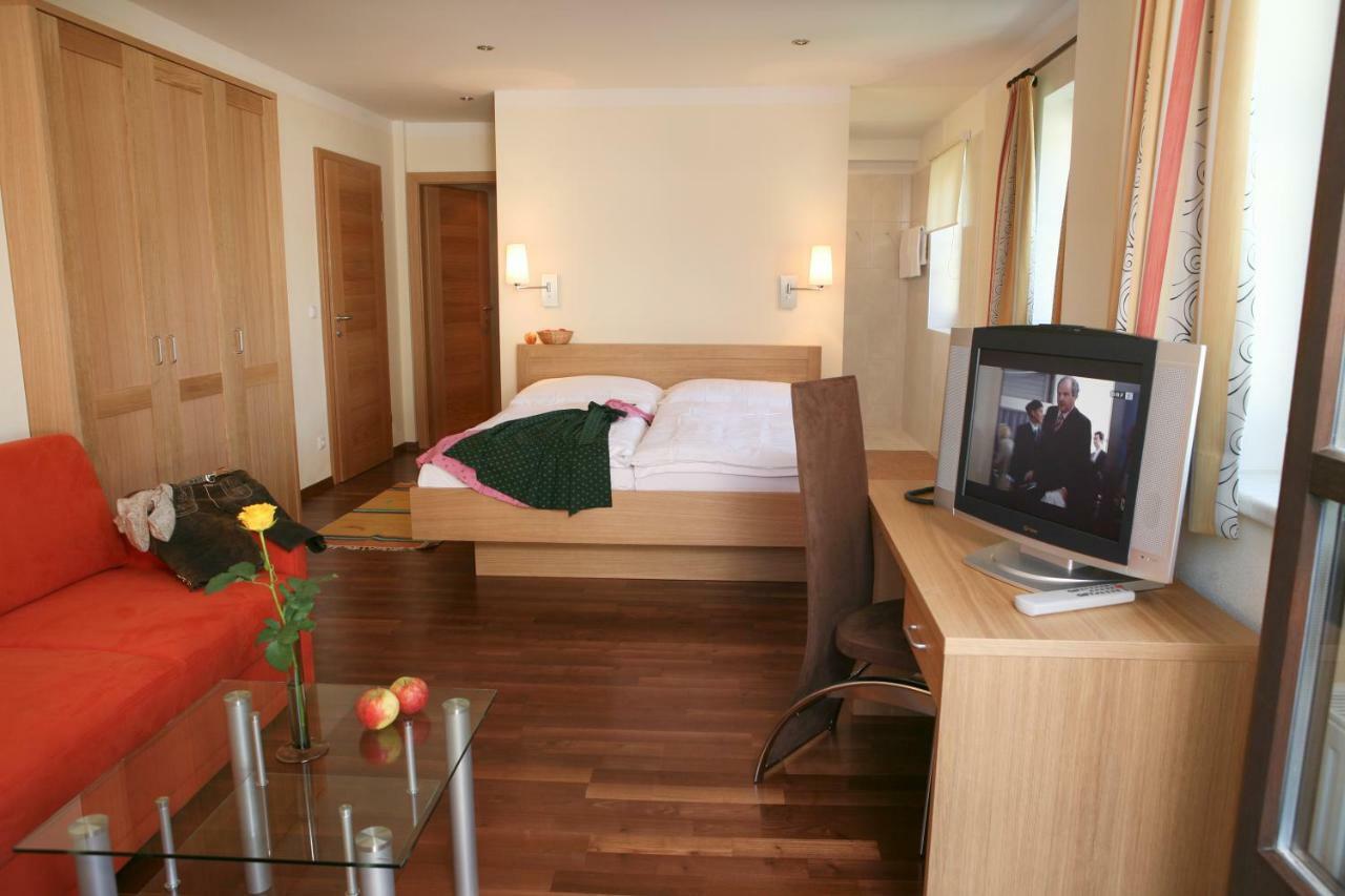 Hotel Buerglstein Saint Wolfgang Esterno foto