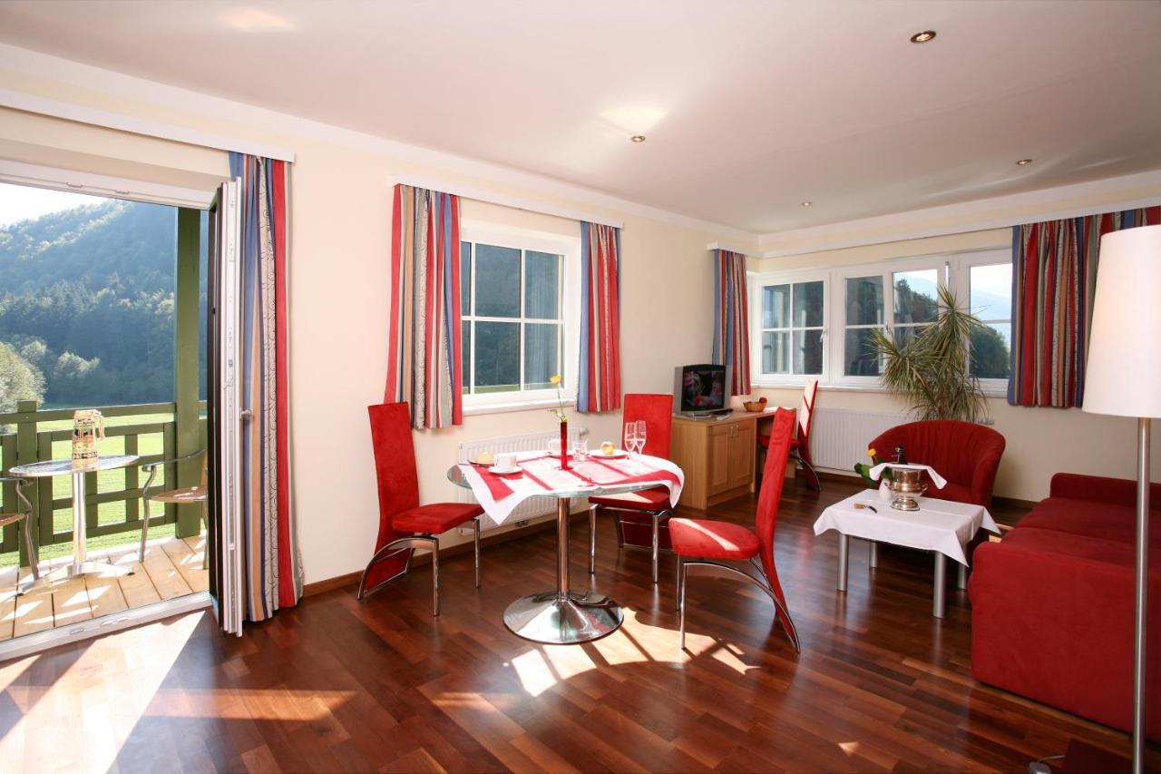 Hotel Buerglstein Saint Wolfgang Esterno foto